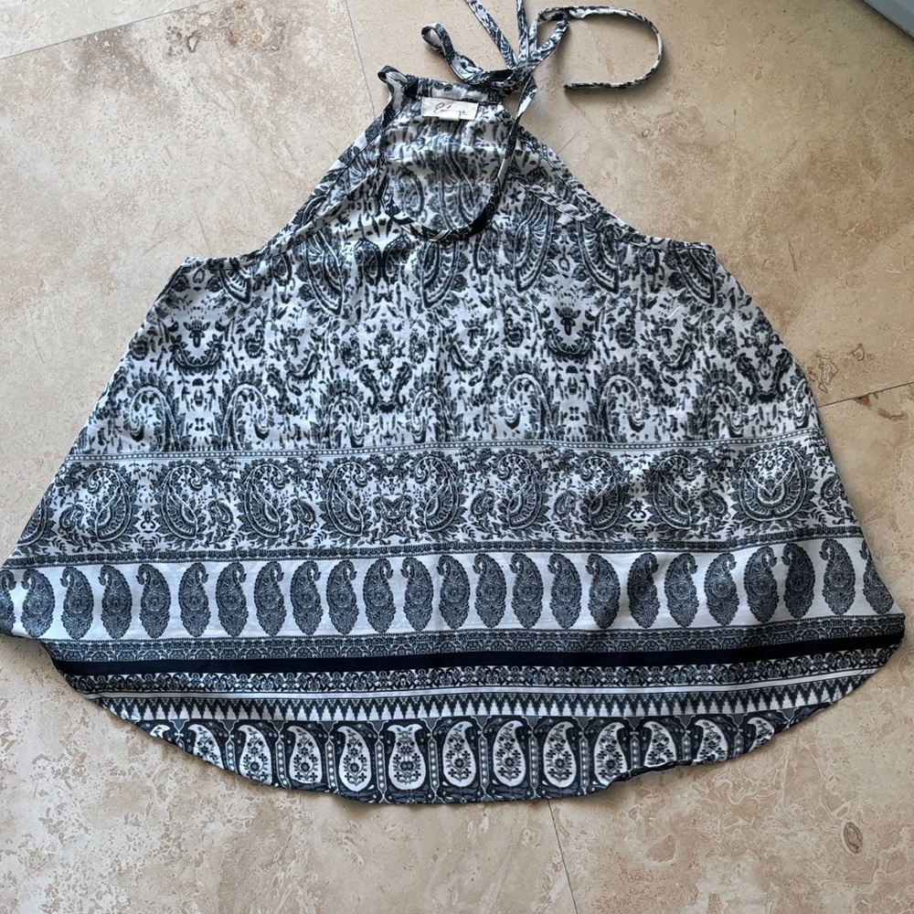 Elan Black and White Paisley Tank Top